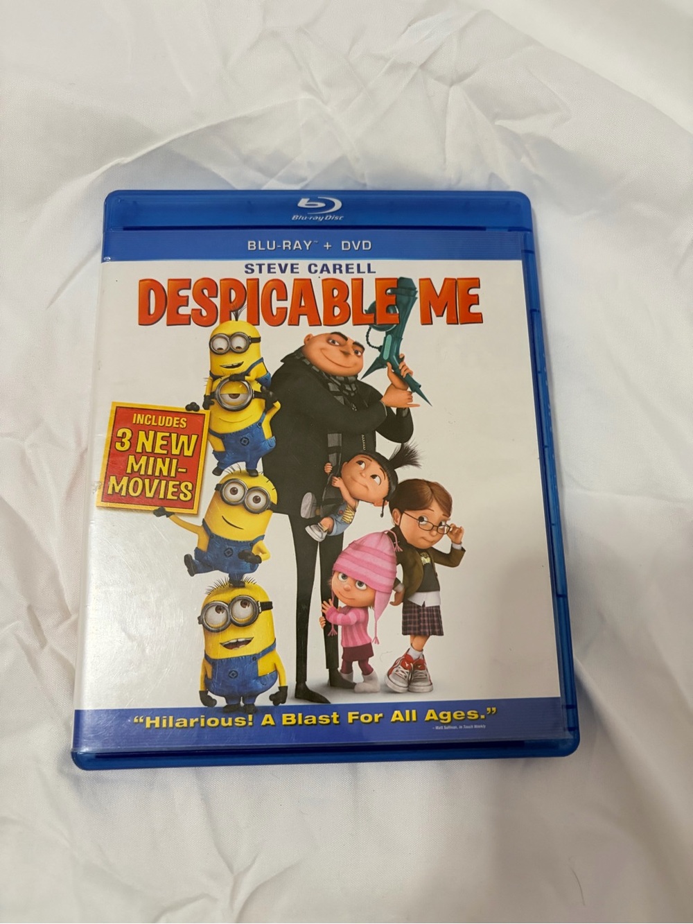 Despicable Me Blu-ray + DVD (Movie Case) - White & Blue